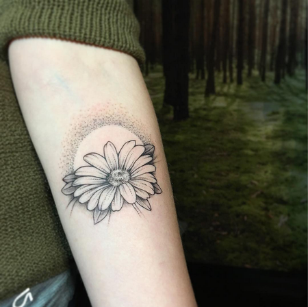 Michael Bales - Dotwork Daisy. Instagram @MichaelBalesArt